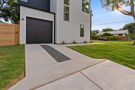 New construction Single-Family house 1143 Nickols Ave, Austin, TX 78721 - photo 22 22