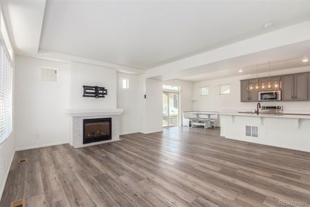 New construction Single-Family house 10159 Worchester Street, Commerce City, CO 80022 - photo 8 8