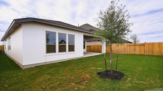 New construction Single-Family house 1804 Windward Way, Seguin, TX 78155 Design 2178E- photo 21 21