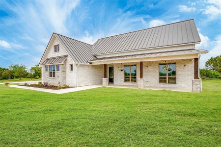 New construction Single-Family house 127 Morgan Meadows Drive, Weatherford, TX 76087 - photo 18 18