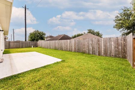 New construction Single-Family house 6115 Patton Lane, Pearland, TX 77584 - photo 31 31