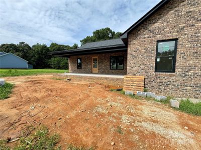 New construction Single-Family house 2335 Shoal Road, Crouse, NC 28033 - photo 1 1