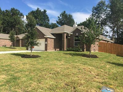 New construction Single-Family house 935 Waukegan, Conroe, TX 77306 - photo 1 1