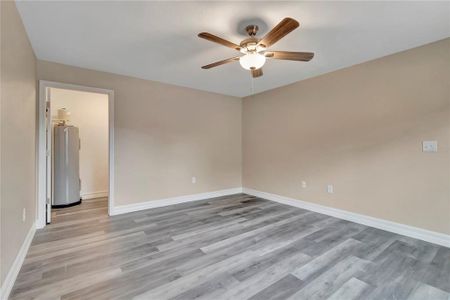 New construction Single-Family house 219 Dr J A Wiltshire Avenue W, Lake Wales, FL 33853 - photo 9 9