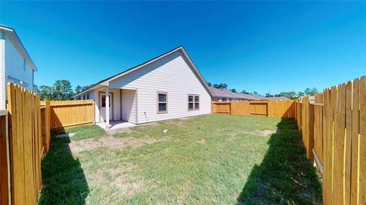 New construction Single-Family house 502 Magnetic Drive, Crosby, TX 77532 - photo 24 24