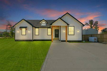 New construction Single-Family house 1031 Gazing Pine Street, Huffman, TX 77336 - photo 0 0