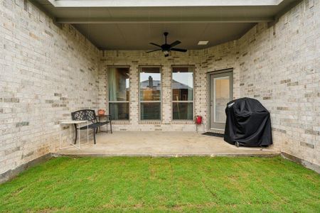 New construction Single-Family house 1409 Lakeview Drive, Pelican Bay, TX 76020 - photo 34 34