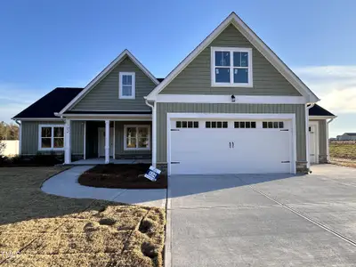 New construction Single-Family house 302 Tuscany Circle, Princeton, NC 27569 - photo 0