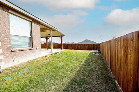 New construction Single-Family house 144 Windmill Drive, Rhome, TX 76078 - photo 25 25