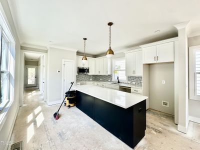 New construction Single-Family house 208.5 Grand Avenue, Raleigh, NC 27606 - photo 5 5