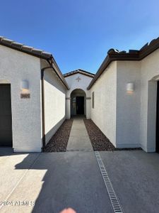 New construction Single-Family house 3905 E Kenley Lane, San Tan Valley, AZ 85143 Evolution- photo 2 2