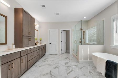 The Retreat at Caney Creek by Deluxeton Homes in Alpharetta - photo 15 15
