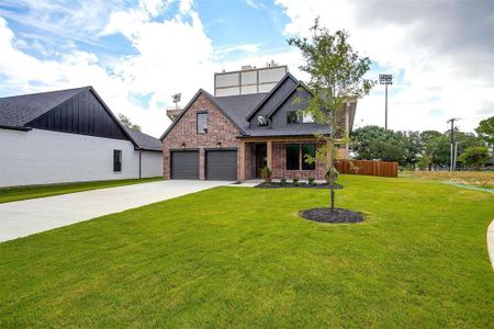 Terrace Oaks by Graham Hart Home Builder in Arlington - photo 1 1