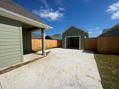New construction Single-Family house 302 Elm Branch Trl, Taylor, TX 76574 - photo 8 8