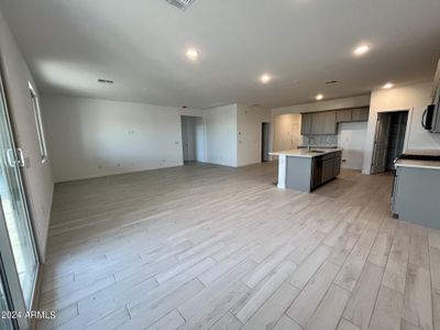 New construction Single-Family house 17415 W Fulton Street, Goodyear, AZ 85338 - photo 3 3
