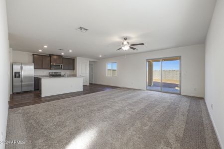 New construction Single-Family house 594 W Crowned Dove Trail, Casa Grande, AZ 85122 - photo 2 2
