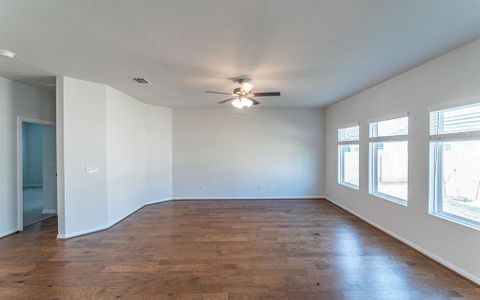 New construction Single-Family house 445 Blue Hibiscus Dr, Liberty Hill, TX 78642 Gemini- photo 7 7