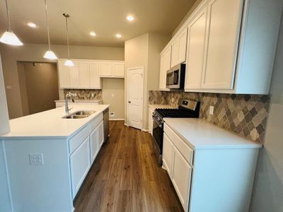 New construction Single-Family house 2508 Canyon Cloud Drive, Conroe, TX 77304 - photo 4 4