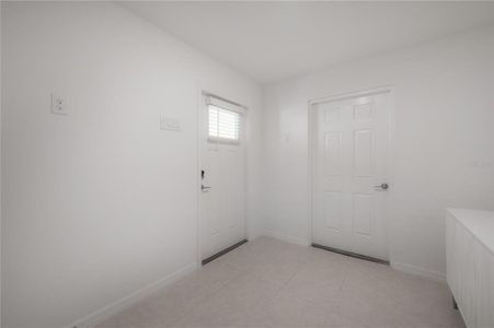 New construction Townhouse house 4555 Tuscan Loon Drive, Tampa, FL 33619 - photo 25 25