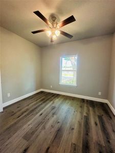 New construction Single-Family house 1521 N Brazos Avenue, Cleburne, TX 76031 - photo 9 9