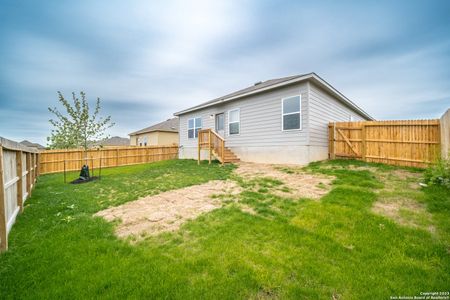 New construction Single-Family house 14607 Butch Cassidy St, Lytle, TX 78052 RC Carlisle- photo 21 21