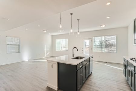 New construction Townhouse house 15185 West 68th Place, Arvada, CO 80007 - photo 15 15