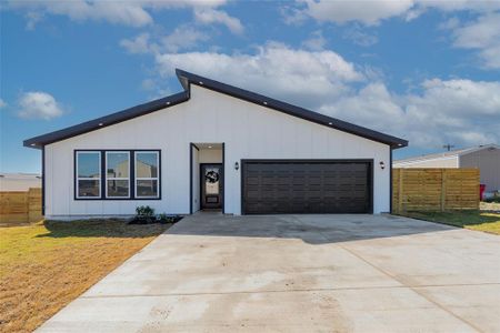 New construction Single-Family house 105 Pineapple Sage Cv, Dale, TX 78616 - photo
