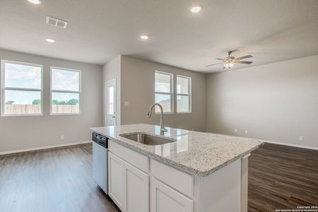 New construction Single-Family house 204 Drew Circle, Seguin, TX 78155 The Asheville H- photo 57 57