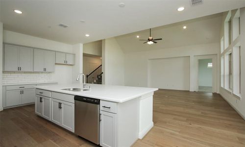 New construction Single-Family house 414 Blue River Trail, Rosenberg, TX 77471 Classic Series - Princeton- photo 5 5