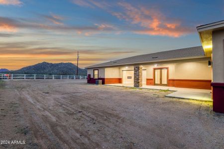 New construction Single-Family house 32541 N Thompson Road, San Tan Valley, AZ 85144 - photo 28 28