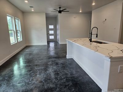 New construction Single-Family house 3615 Western Skies, Spring Branch, TX 78070 - photo 20 20