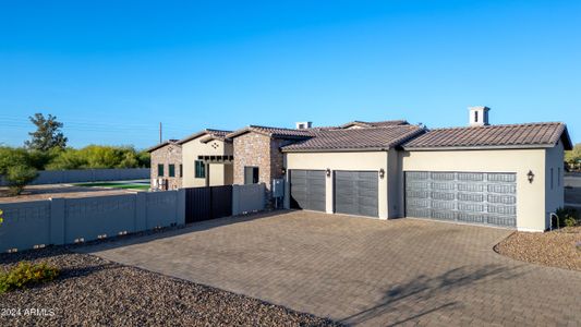 New construction Single-Family house 11184 W Golddust Drive, Queen Creek, AZ 85144 - photo 2 2