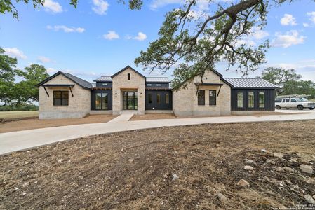New construction Single-Family house 221 Sabinas Creek Ranch, Boerne, TX 78006 - photo 19 19