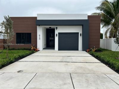 New construction Single-Family house 913 Ne 15Th St, Fort Lauderdale, FL 33304 - photo