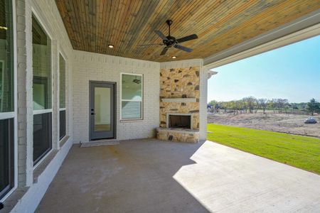 New construction Single-Family house 816 Wind River Pass, Azle, TX 76020 - photo 4 4