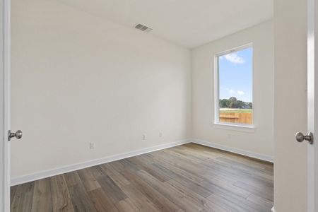 New construction Single-Family house 117 Alfalfa Drive, Liberty Hill, TX 78642 Spyglass- photo 24 24
