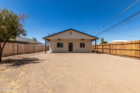 New construction Single-Family house 225 W Lindbergh Avenue, Coolidge, AZ 85128 - photo 33 33