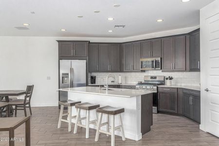 New construction Single-Family house 2512 N Morrison Avenue, Casa Grande, AZ 85122 - photo 8 8