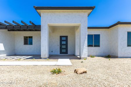 New construction Single-Family house 723 N Sun Road, Apache Junction, AZ 85119 - photo 4 4