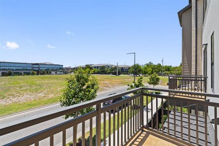 New construction Condo/Apt house 4602 Longevity Drive, Austin, TX 78731 - photo 25 25