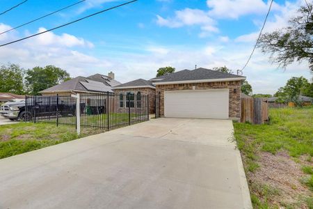 New construction Single-Family house 4605 Larkspur Street, Houston, TX 77051 - photo 4 4