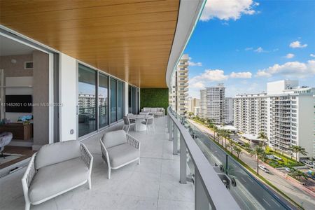 New construction Condo/Apt house 5775 Collins Avenue, Unit 1205, Miami Beach, FL 33140 - photo 23 23