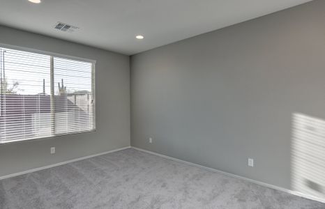 New construction Single-Family house 27565 North 71st Avenue, Peoria, AZ 85383 - photo 12 12