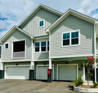 New construction Townhouse house 420 Carolina Cherry Court, Unit 204, Charleston, SC 29414 - photo 0