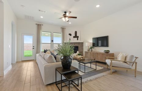 New construction Single-Family house 104 Eliana Shores Drive, Katy, TX 77493 - photo 12 12