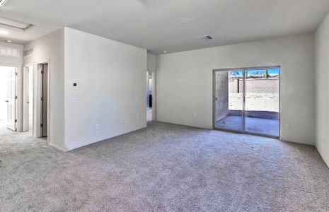 New construction Single-Family house 11225 W Chipman Rd, Tolleson, AZ 85353 Marigold- photo 6 6