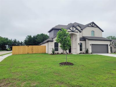 New construction Single-Family house 625 Candace Drive, DeSoto, TX 75115 - photo 1 1