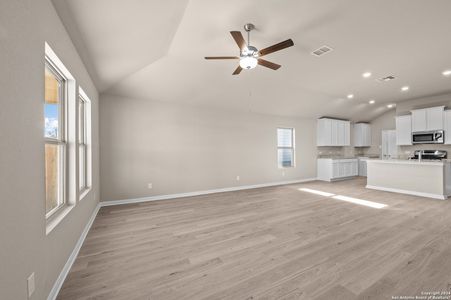 New construction Single-Family house 8416 Aloe Vera Trace, San Antonio, TX 78222 Eastland- photo 19 19