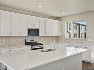 New construction Townhouse house 16708 Shoshone Place, Broomfield, CO 80023 Crestone- photo 8