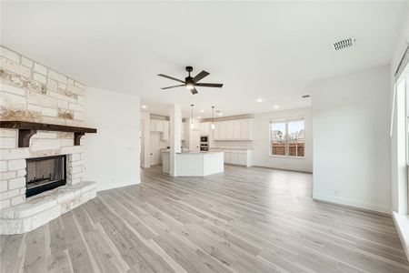 New construction Single-Family house 9029 Silver Dollar Drive, Fort Worth, TX 76131 Dewberry II- photo 18 18